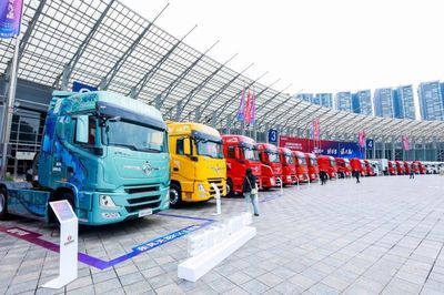 2025年的商用車市場，吹來馭變前行的“東風”